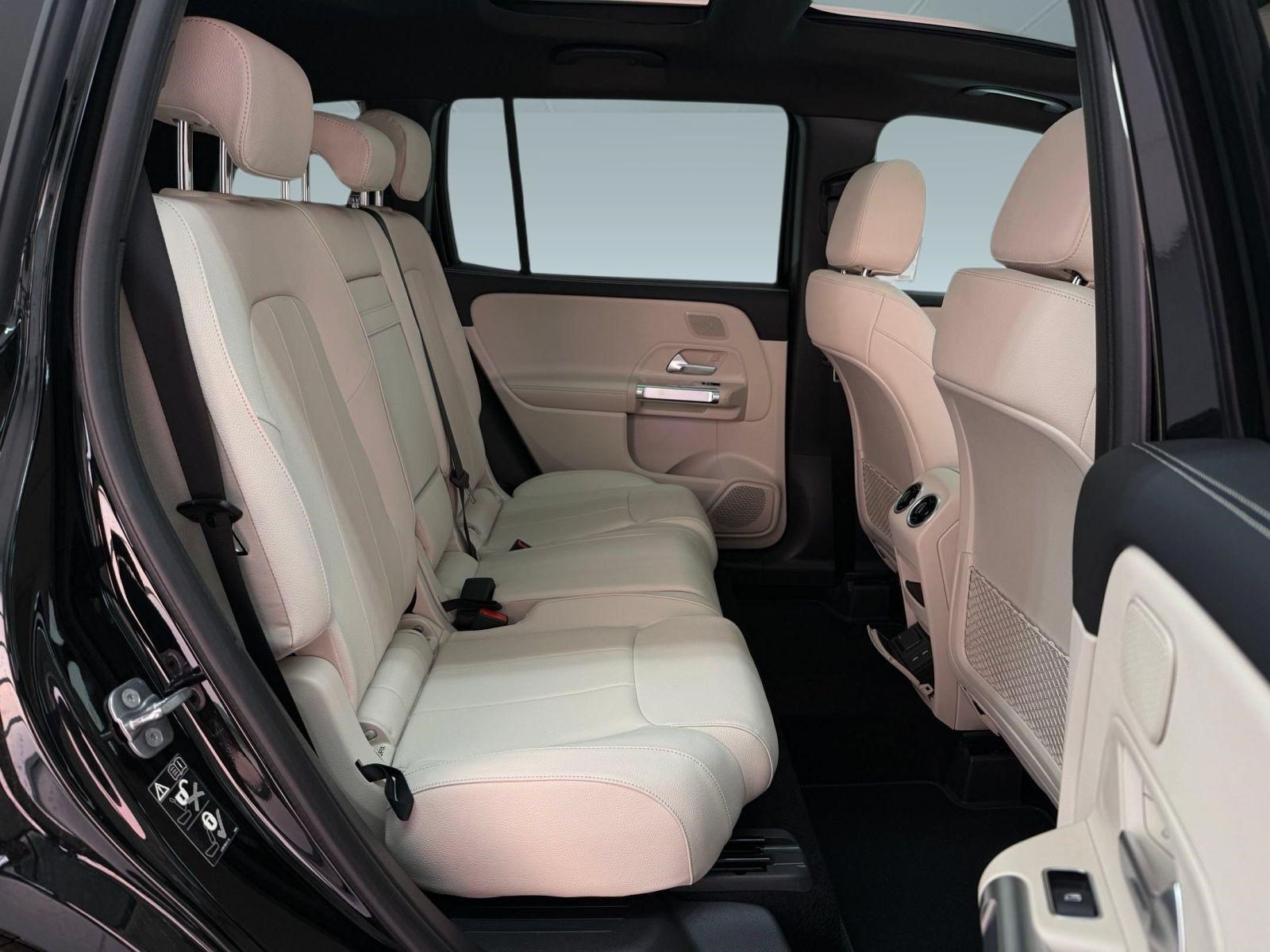 New 2026 Mercedes-Benz GLB 250 image 29