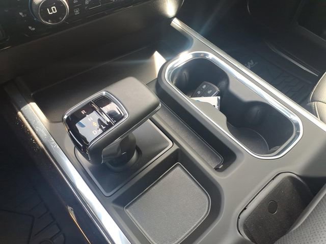Used 2025 Chevrolet Silverado 1500 LTZ w/ Technology Package AWD/4WD image 20