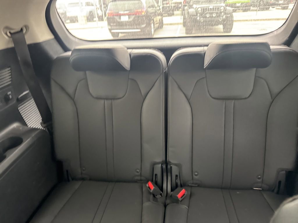 Used 2022 Kia Sorento SX Prestige image 25