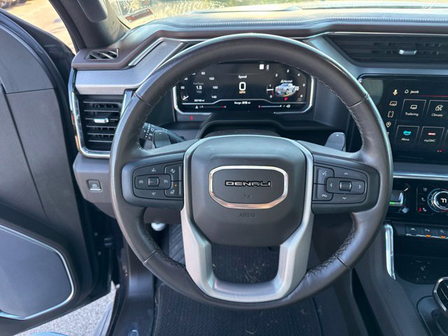 Used 2023 GMC Sierra 1500 Denali w/ Technology Package AWD/4WD image 15