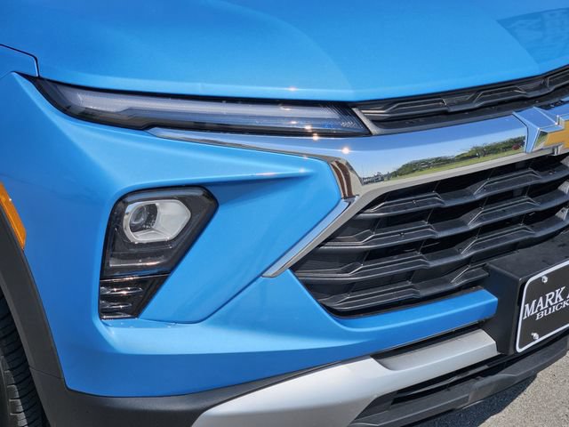 Used 2025 Chevrolet TrailBlazer LT AWD/4WD image 8