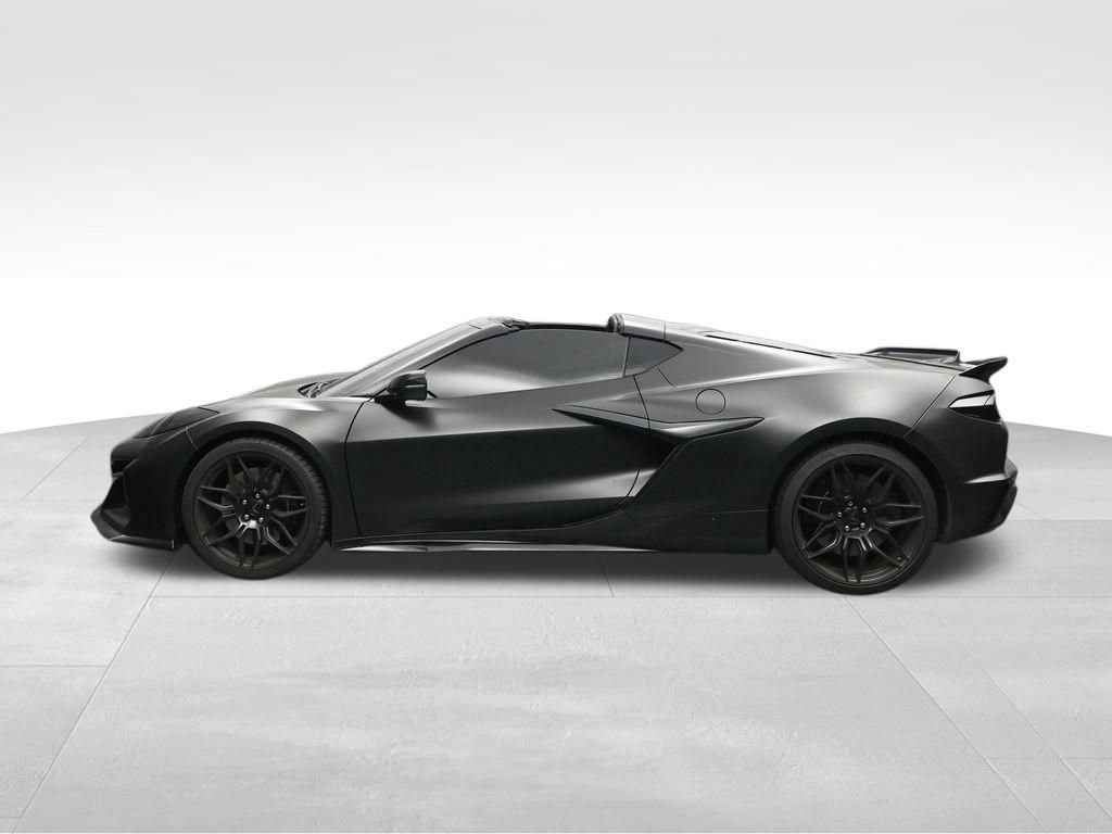 Used 2024 Chevrolet Corvette Z06 RWD video 2