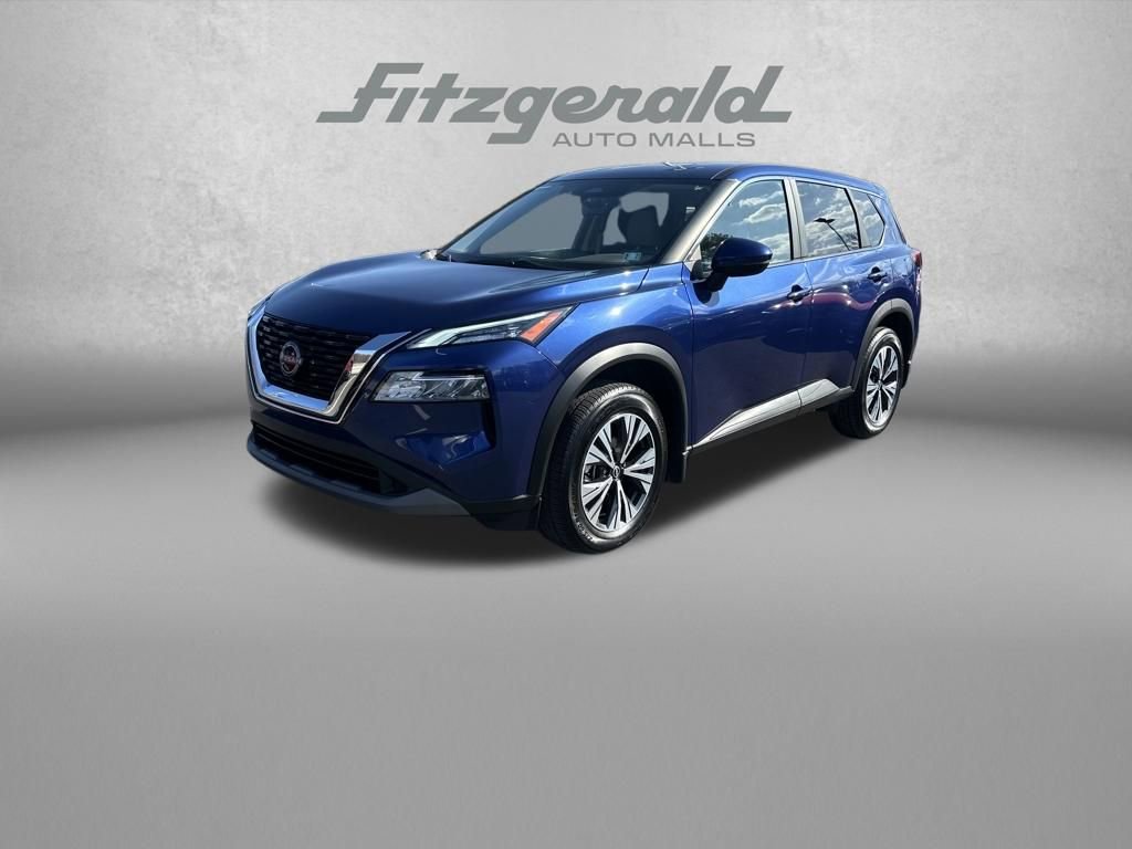 Used 2023 Nissan Rogue SV image 3