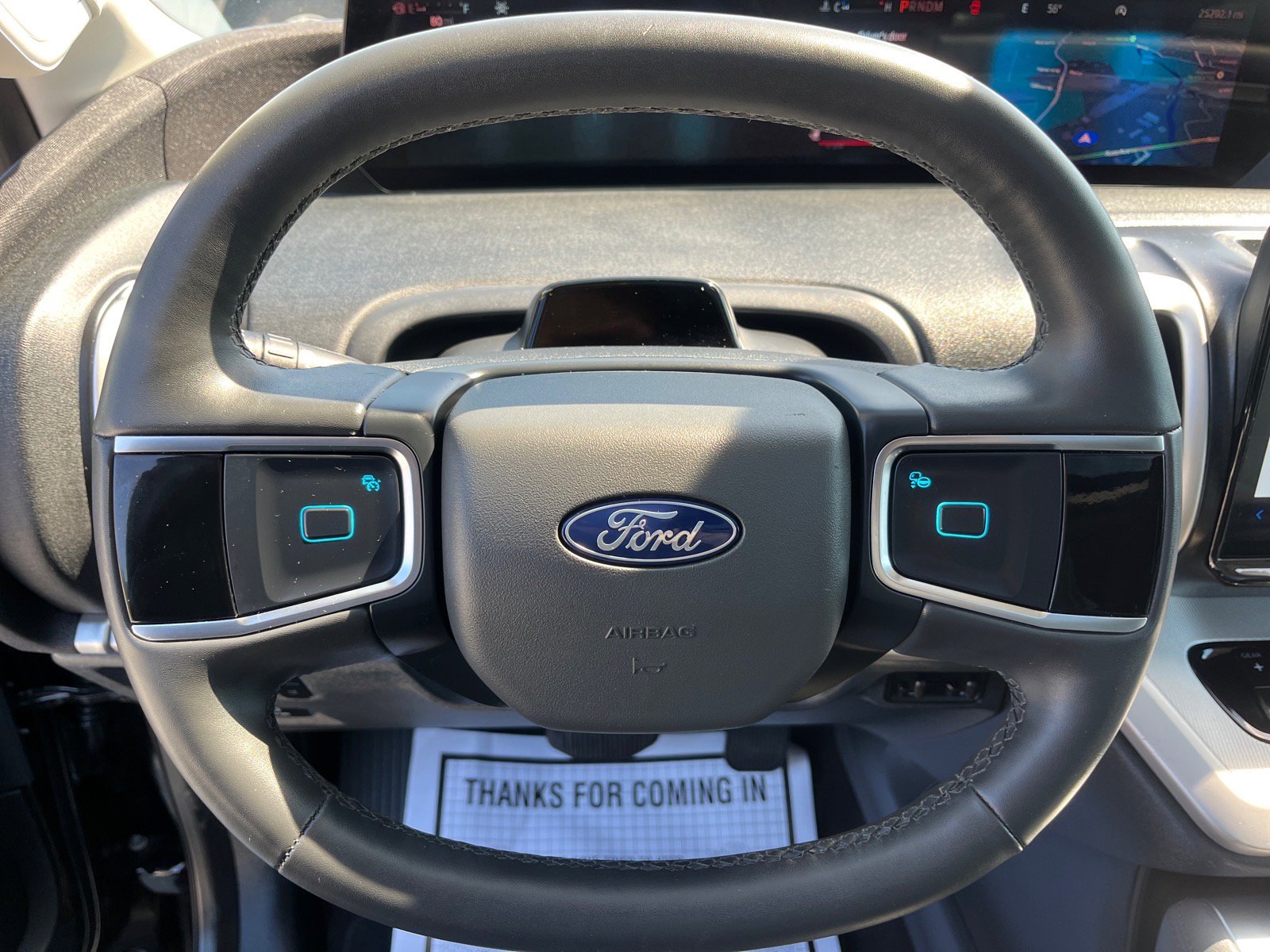Certified 2025 Ford Expedition Active AWD/4WD image 16