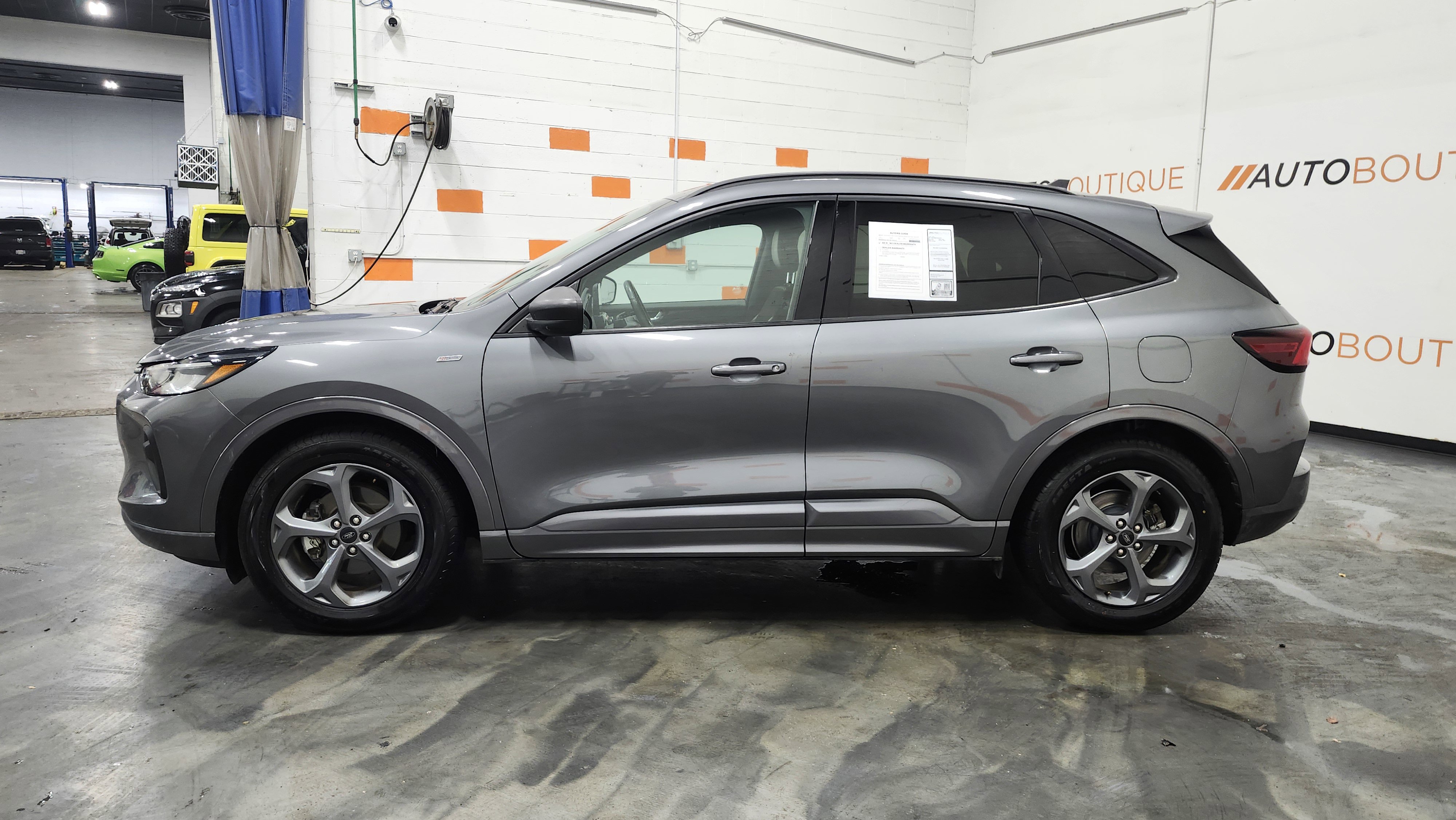 Used 2024 Ford Escape ST-Line w/ Cold Weather Package image 14