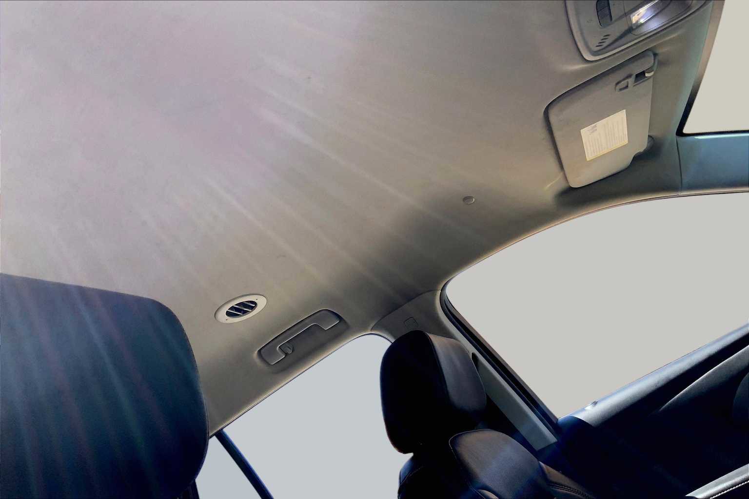 Used 2019 Chevrolet Traverse Premier w/ LPO, Floor Liner Package FWD image 14