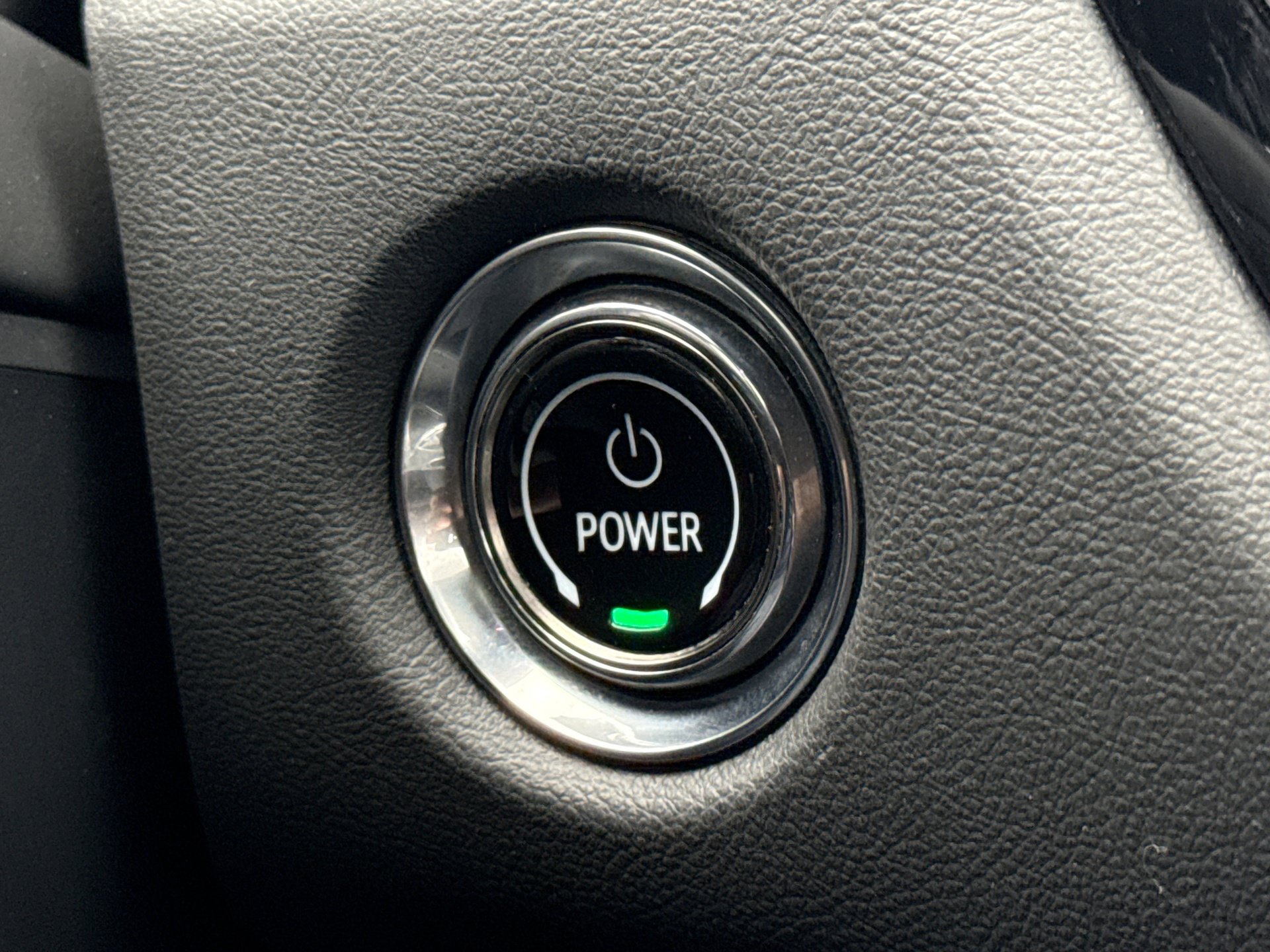 Used 2024 Cadillac Lyriq Sport AWD/4WD image 21