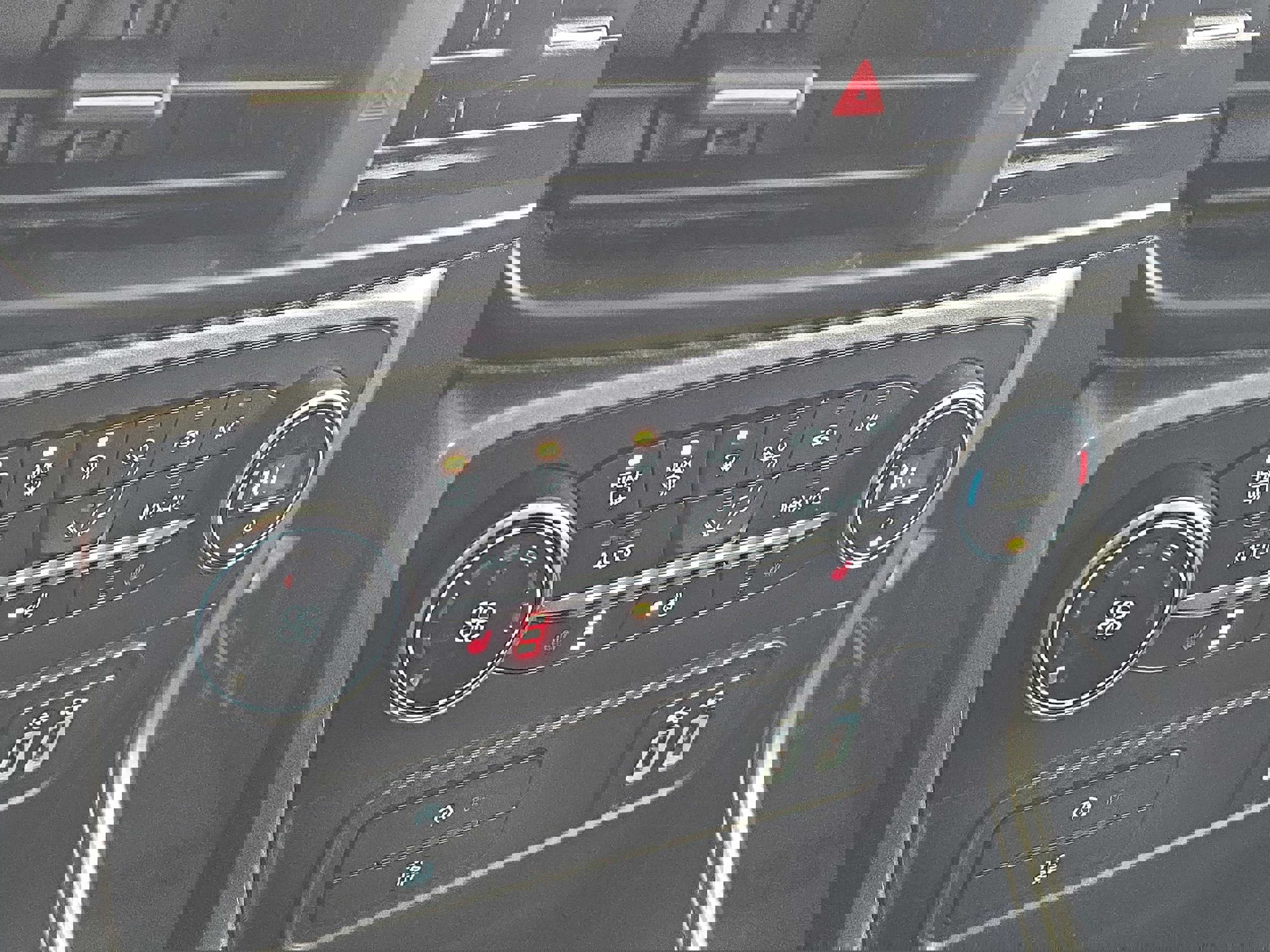 Used 2019 Ford EcoSport SES w/ SES Black Appearance Package image 24