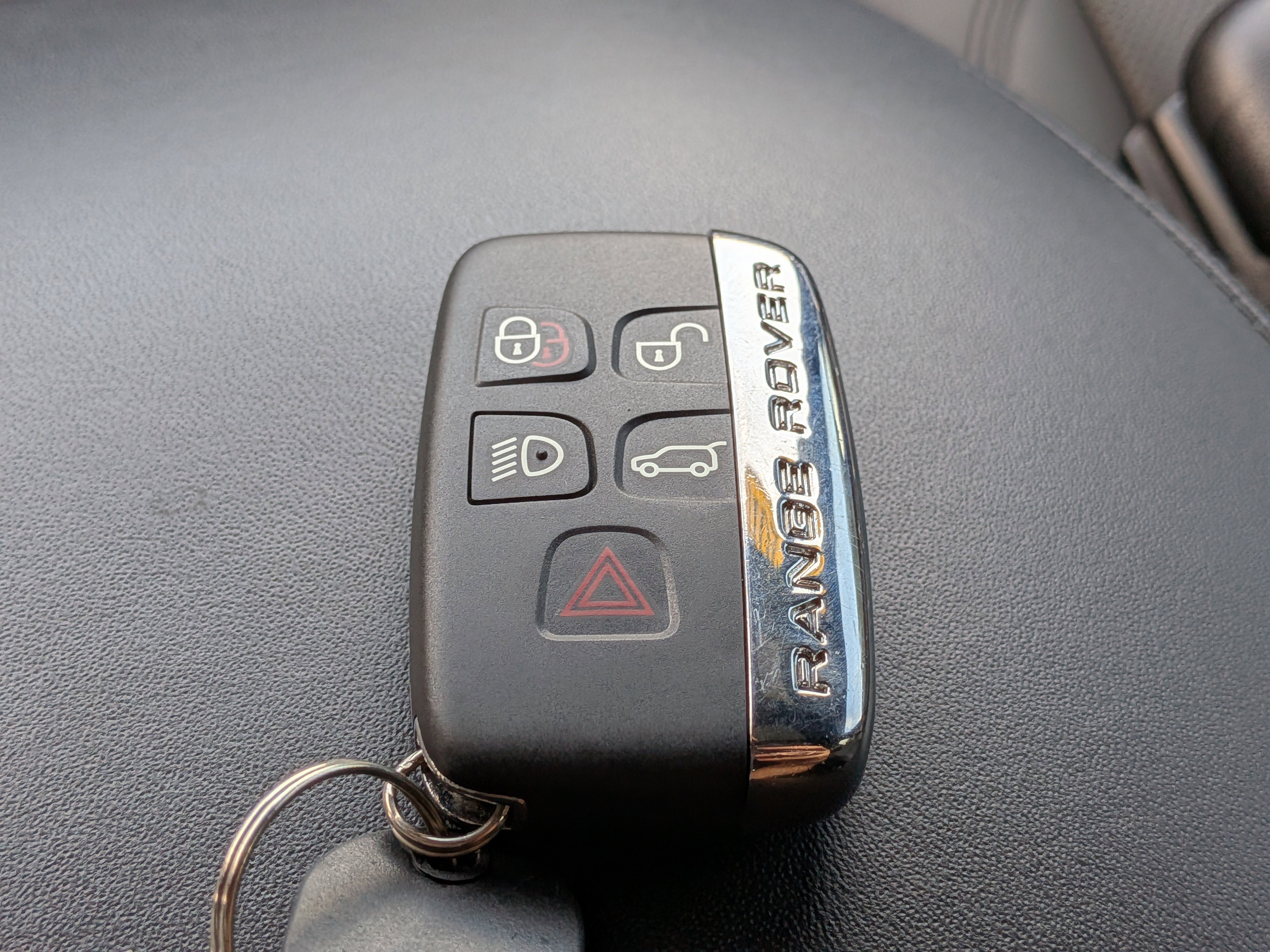 Used 2017 Land Rover Range Rover Supercharged AWD/4WD image 39