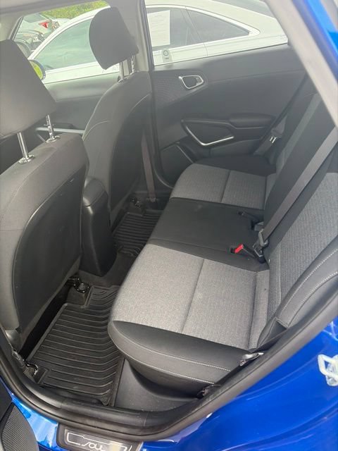 Used 2020 Kia Soul GT-Line FWD image 8