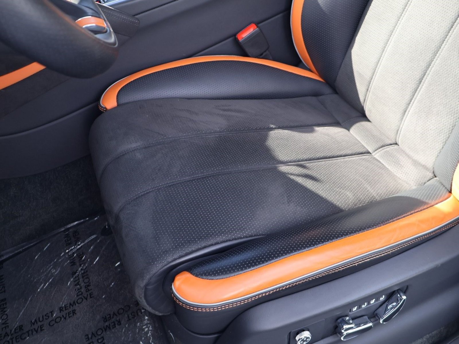 Certified 2023 Bentley Bentayga Speed AWD/4WD image 9