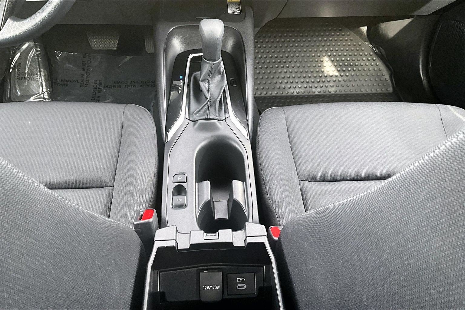 Used 2026 Toyota Corolla LE w/ LE Premium Package FWD image 30