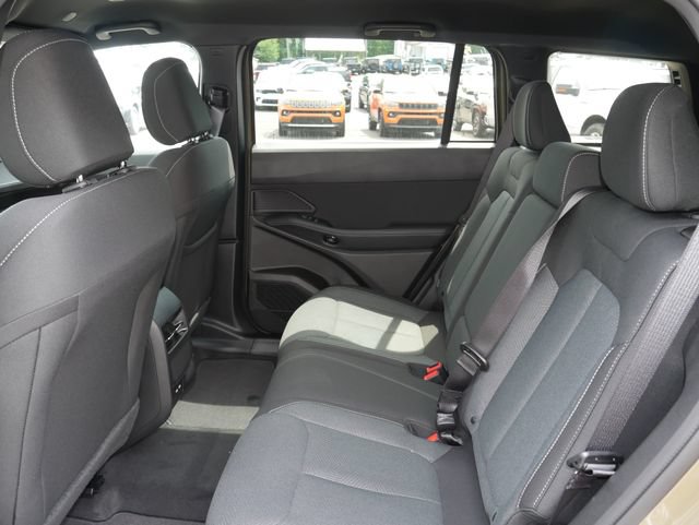 New 2026 Jeep Cherokee Laredo AWD/4WD image 23