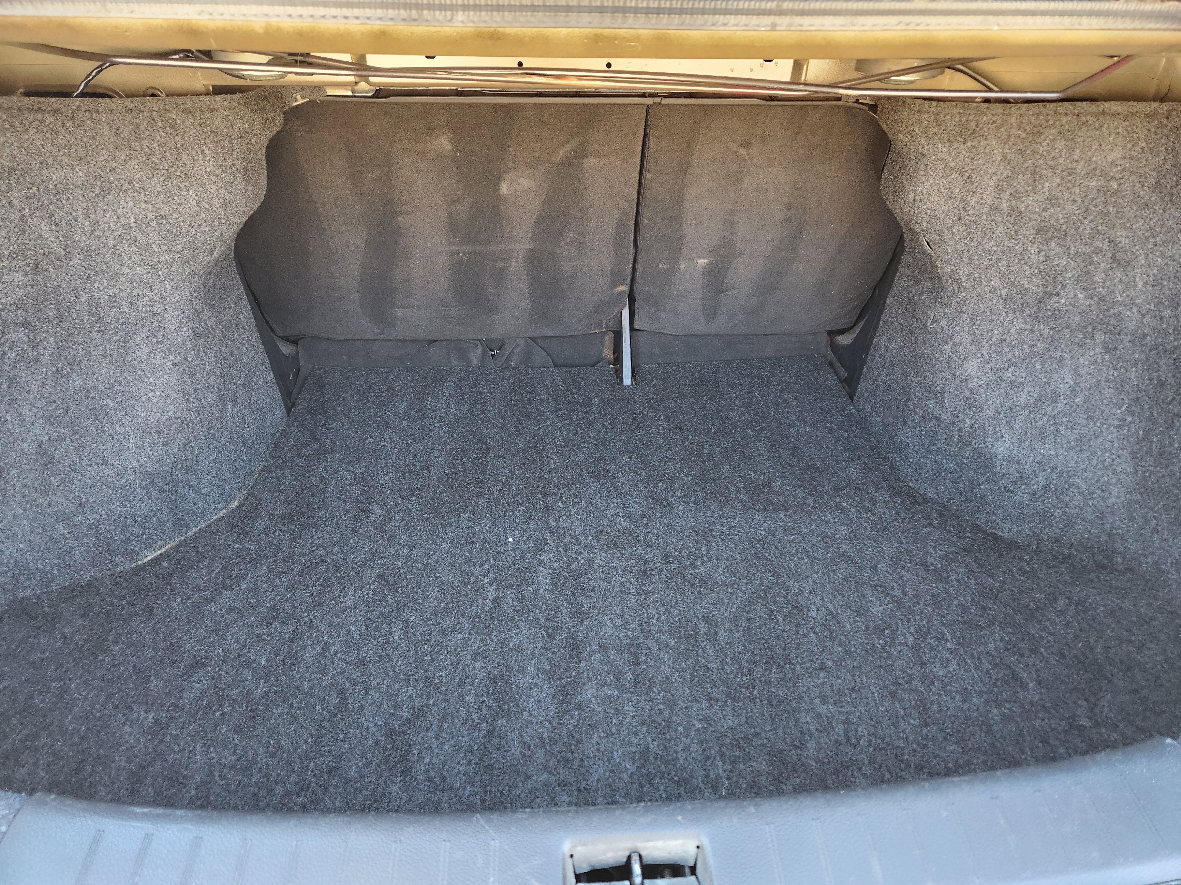 Used 2014 Nissan Sentra S image 31