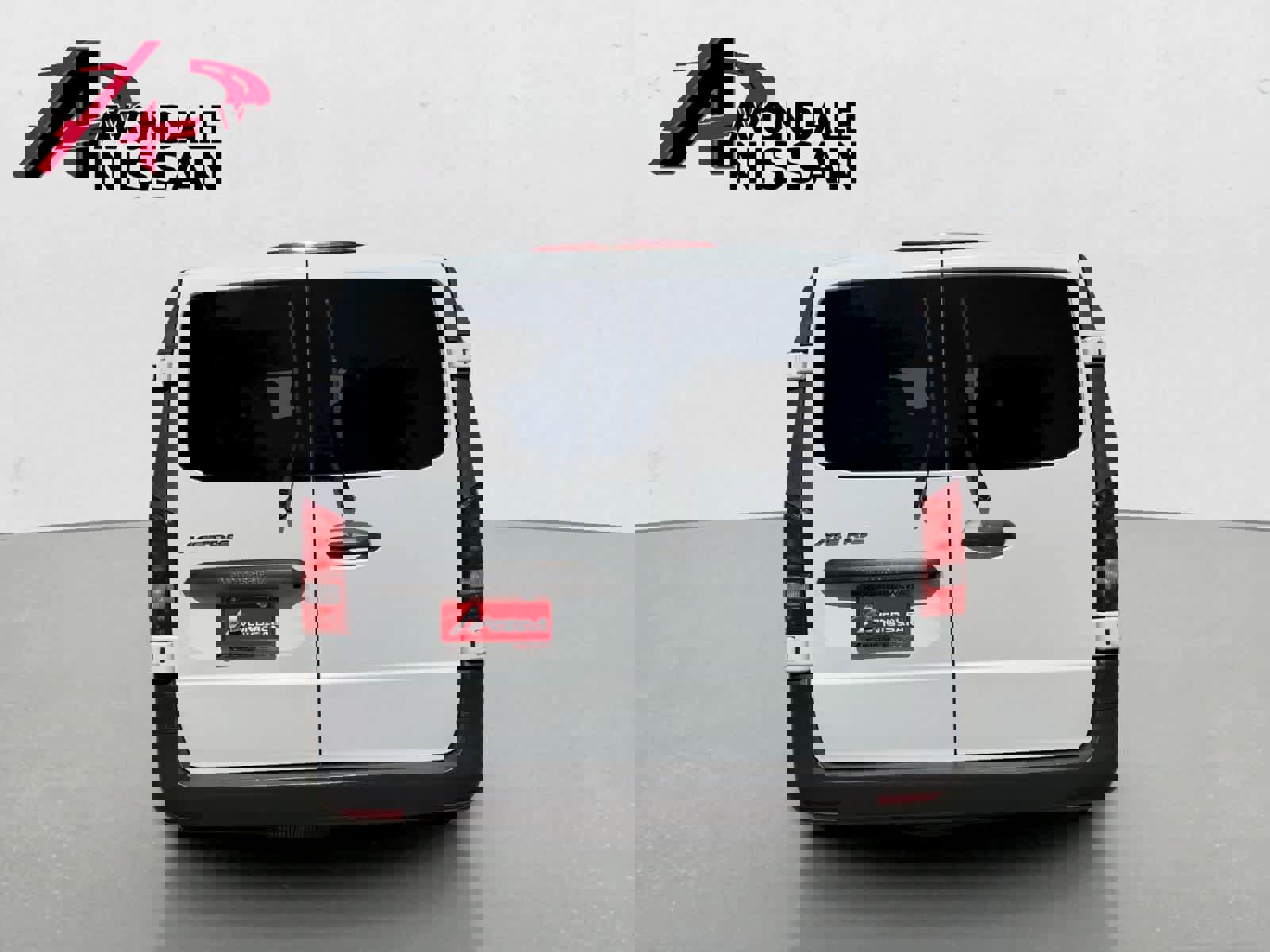 Used 2016 Mercedes-Benz Metris Passenger image 5