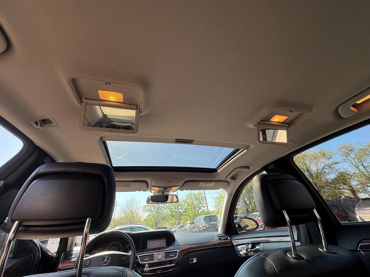 Used 2008 Mercedes-Benz S 550 4MATIC image 10