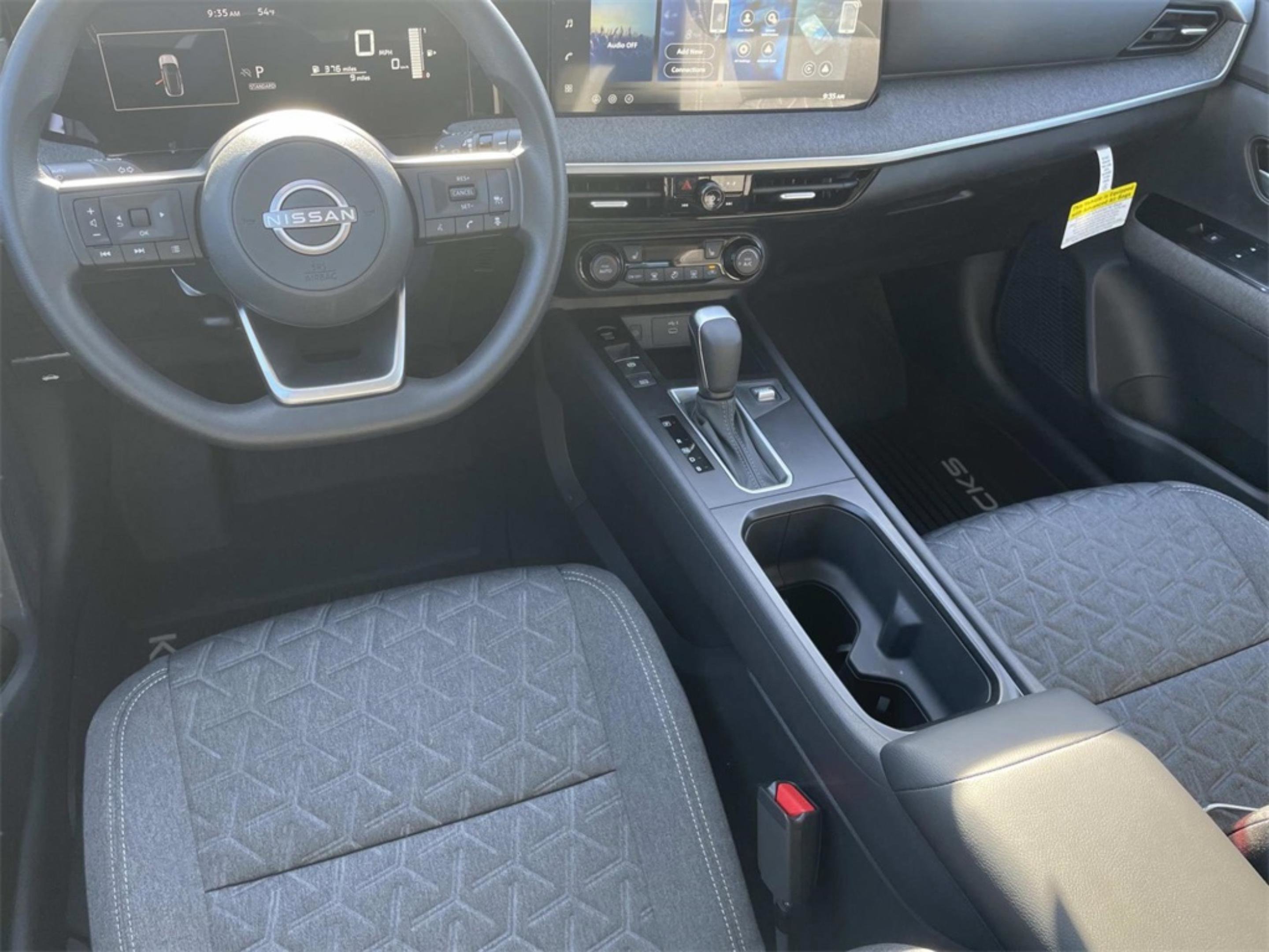 New 2026 Nissan Kicks SV w/ SV Premium Package image 7