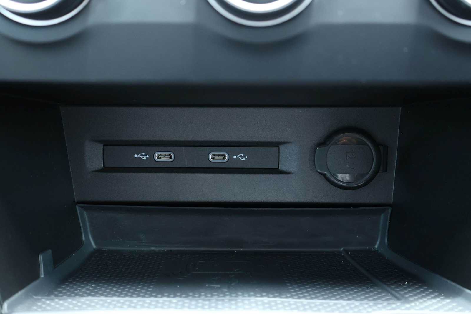 Used 2022 Volkswagen Taos SE FWD image 26