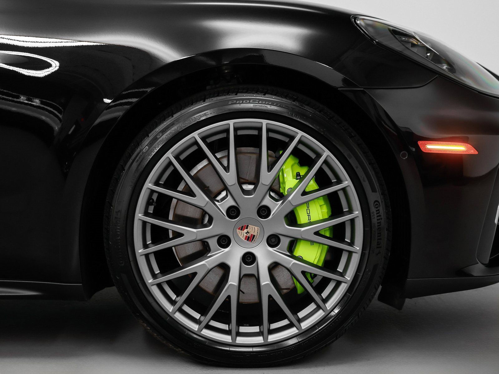 New 2026 Porsche Panamera 4 image 14