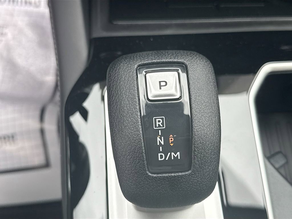 New 2026 Mitsubishi Outlander ES image 17