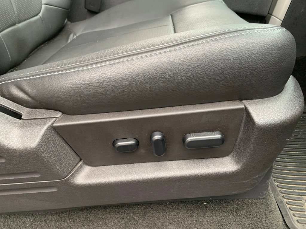 Used 2014 Ford F150 FX4 w/ Equipment Group 402A Luxury AWD/4WD image 26