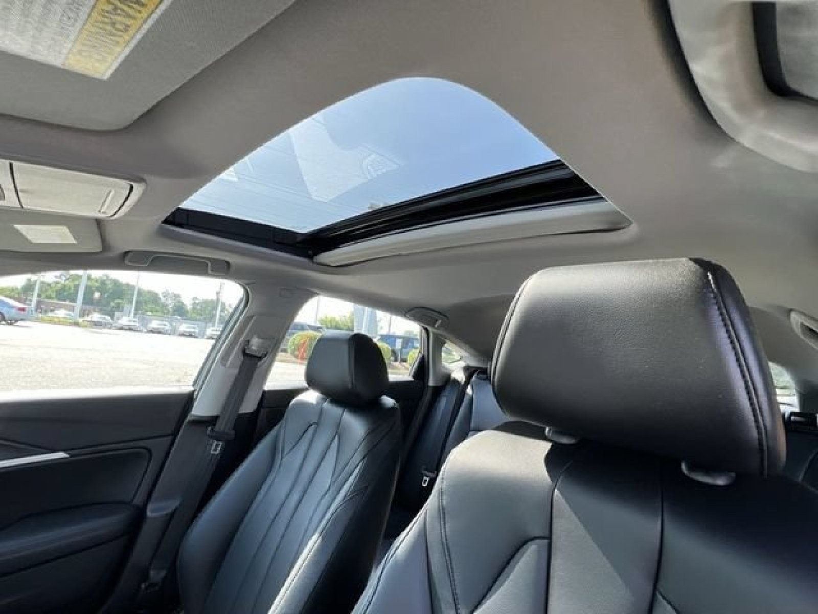Certified 2024 Acura Integra FWD image 25