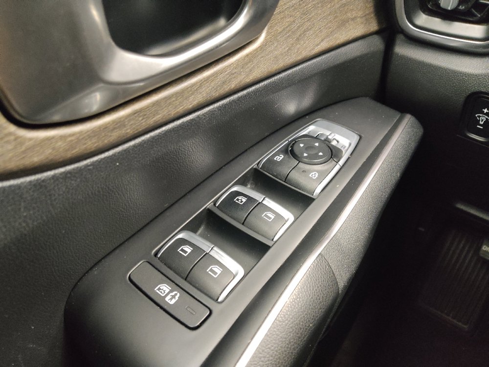 Used 2022 Kia Sorento S w/ Panoramic Sunroof Package AWD/4WD image 27
