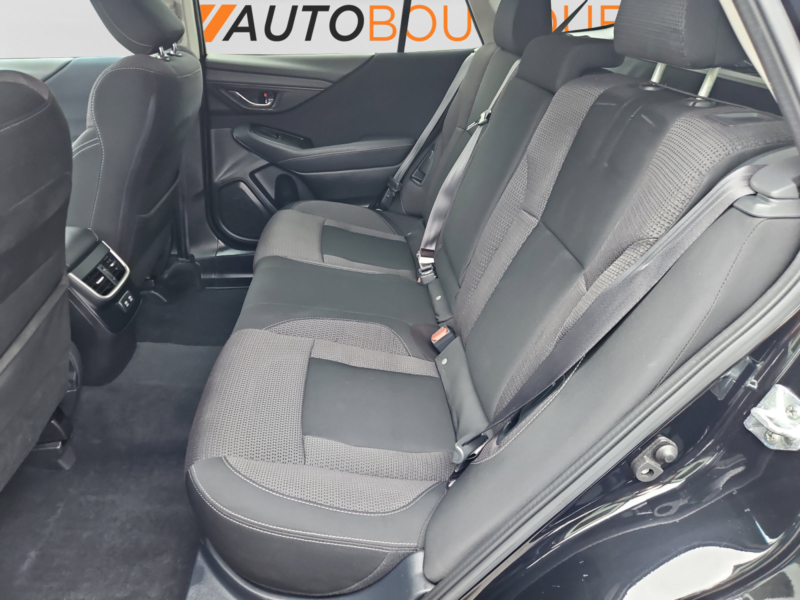 Used 2022 Subaru Outback Premium AWD/4WD image 15