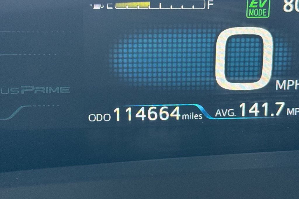 Used 2017 Toyota Prius Prime Advanced FWD image 24