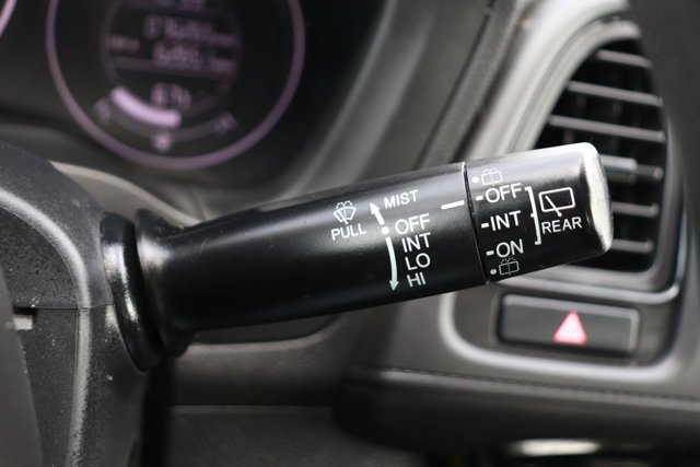 Used 2019 Honda HR-V LX image 22