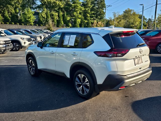 Used 2023 Nissan Rogue SV w/ SV Premium Package AWD/4WD image 13