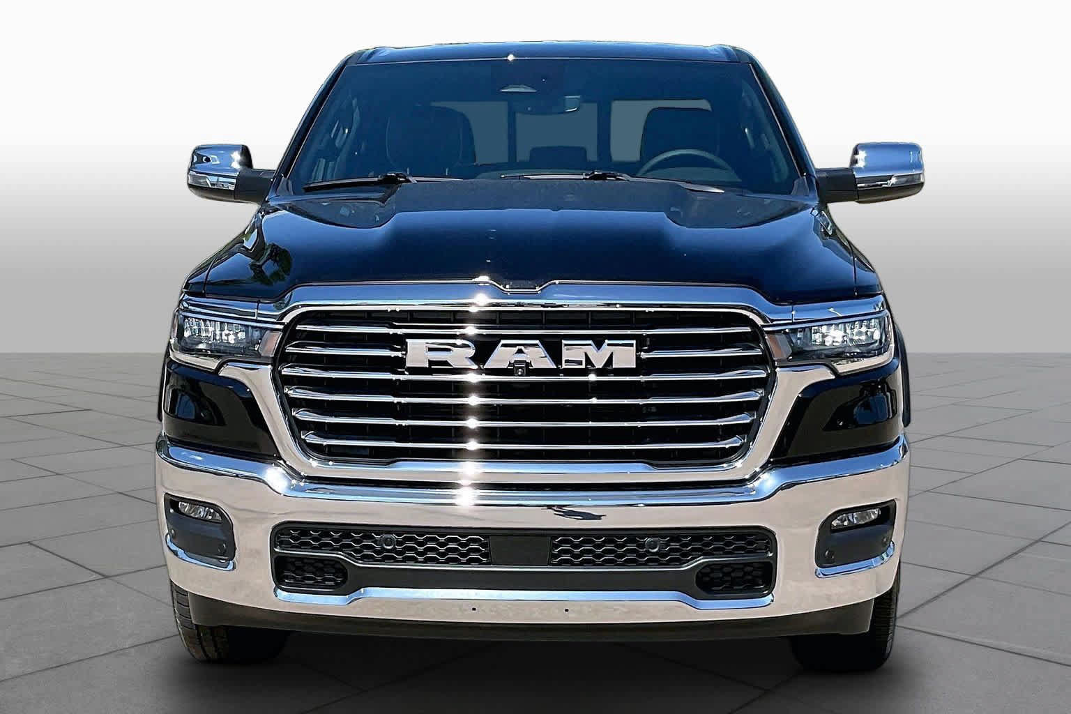 New 2027 RAM 1500 Laramie w/ Bed Utility Group AWD/4WD image 3