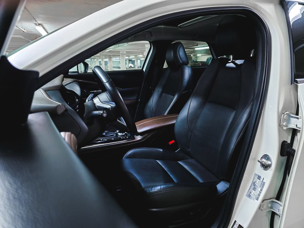 Used 2023 MAZDA CX-30 AWD 2.5 S w/ Premium Package image 19
