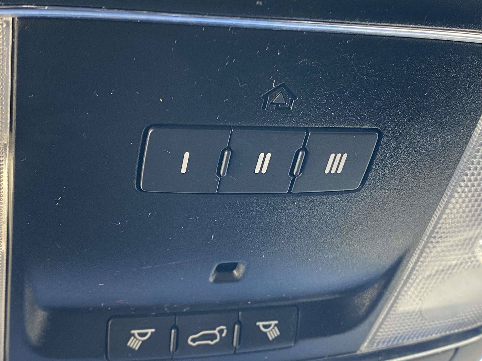Used 2020 Jeep Grand Cherokee Altitude AWD/4WD image 42