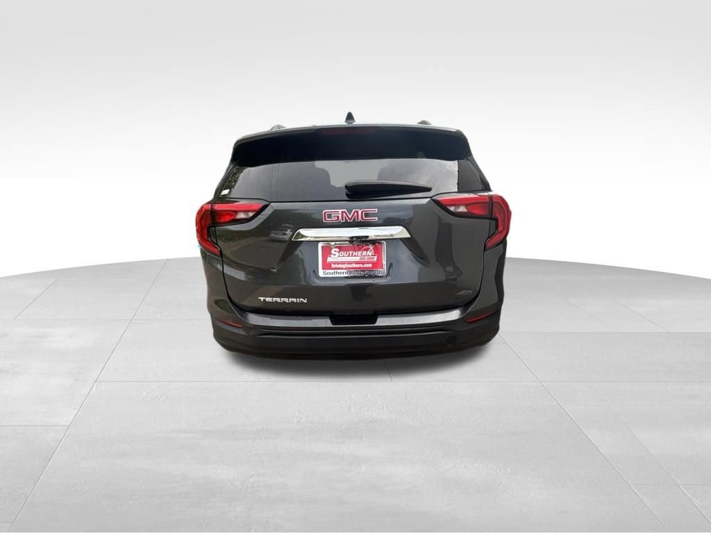 Used 2020 GMC Terrain SLE w/ Driver Convenience Package FWD image 7