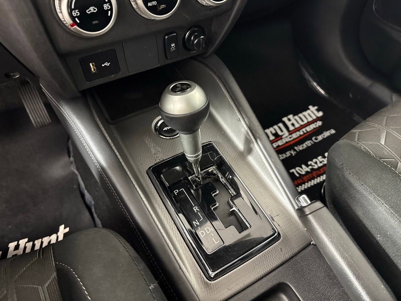 Used 2024 Mitsubishi Outlander Sport ES AWD/4WD image 18