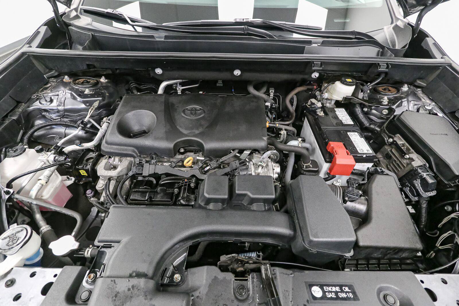 Certified 2023 Toyota RAV4 LE AWD/4WD image 14