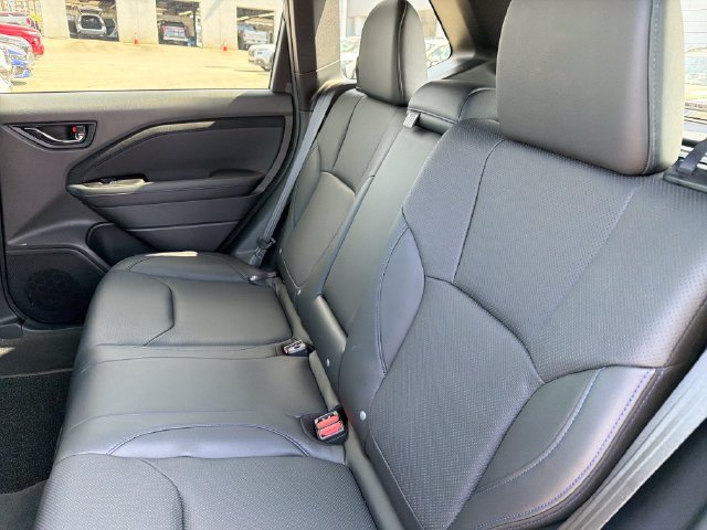 Used 2026 Subaru Forester Limited AWD/4WD image 23