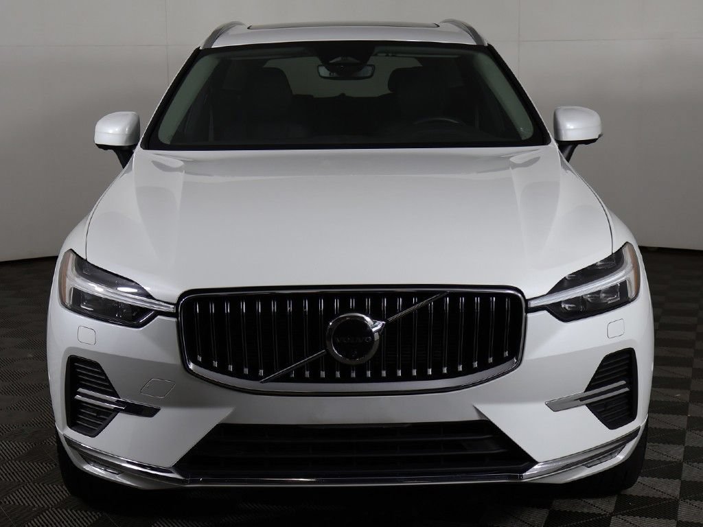 Used 2023 Volvo XC60 B5 Plus w/ Climate Package AWD/4WD image 13