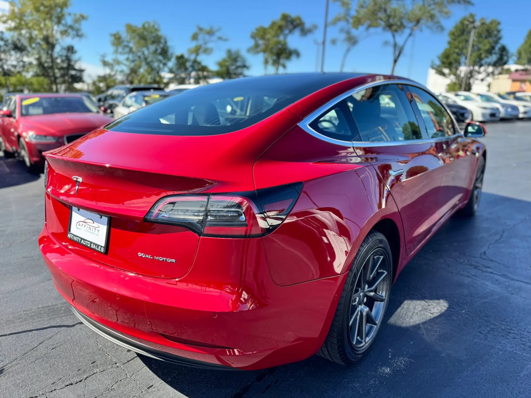 Used 2018 Tesla Model 3 Long Range AWD/4WD image 5