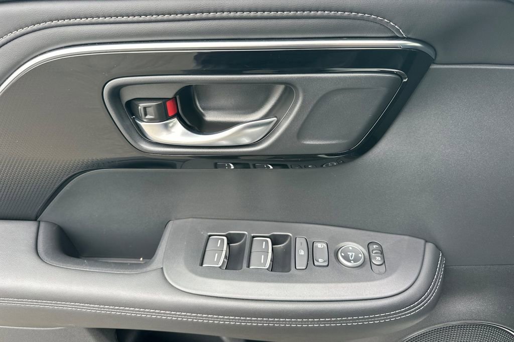 Certified 2025 Acura ADX AWD image 12