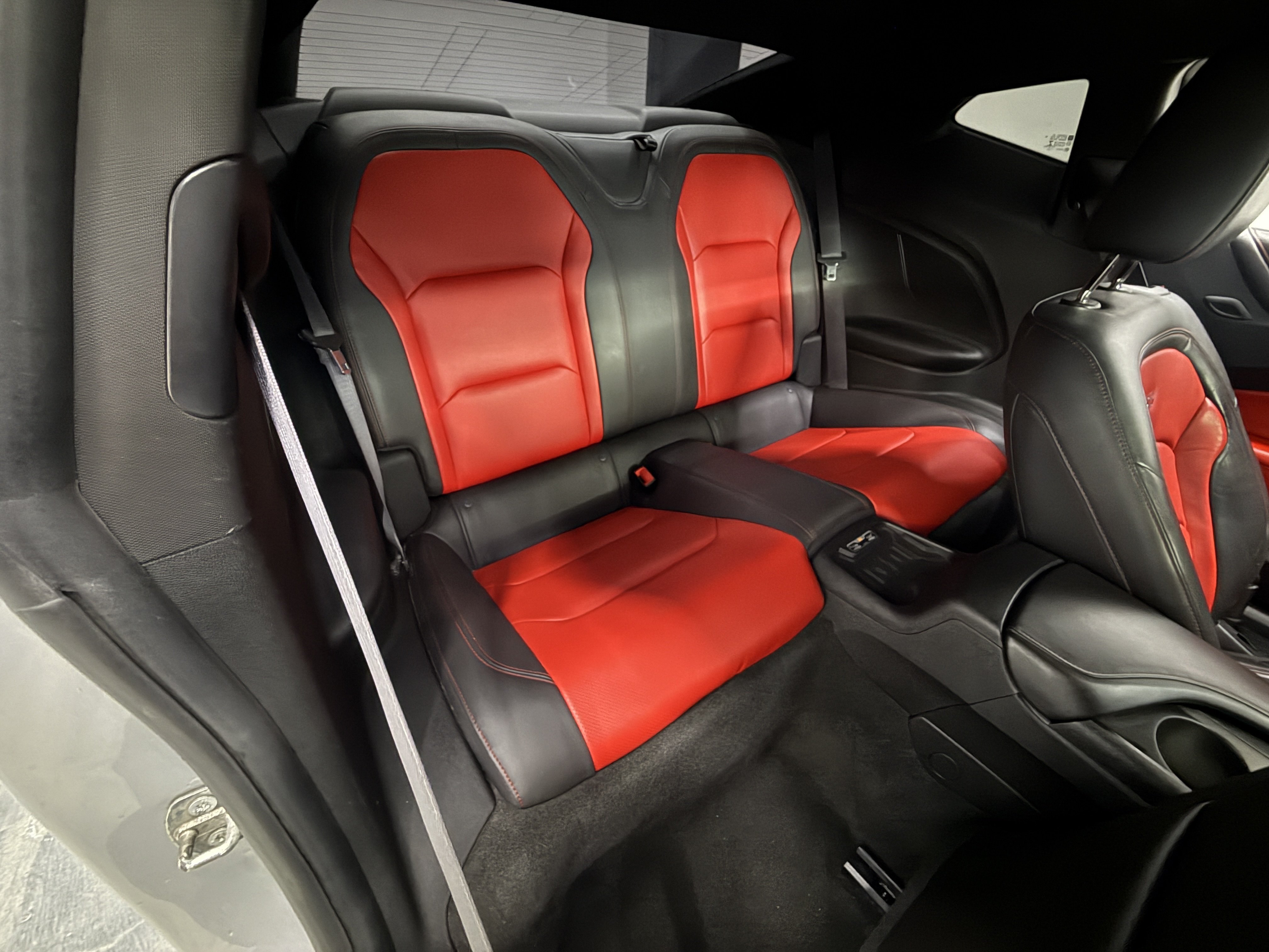 Used 2016 Chevrolet Camaro SS RWD image 20