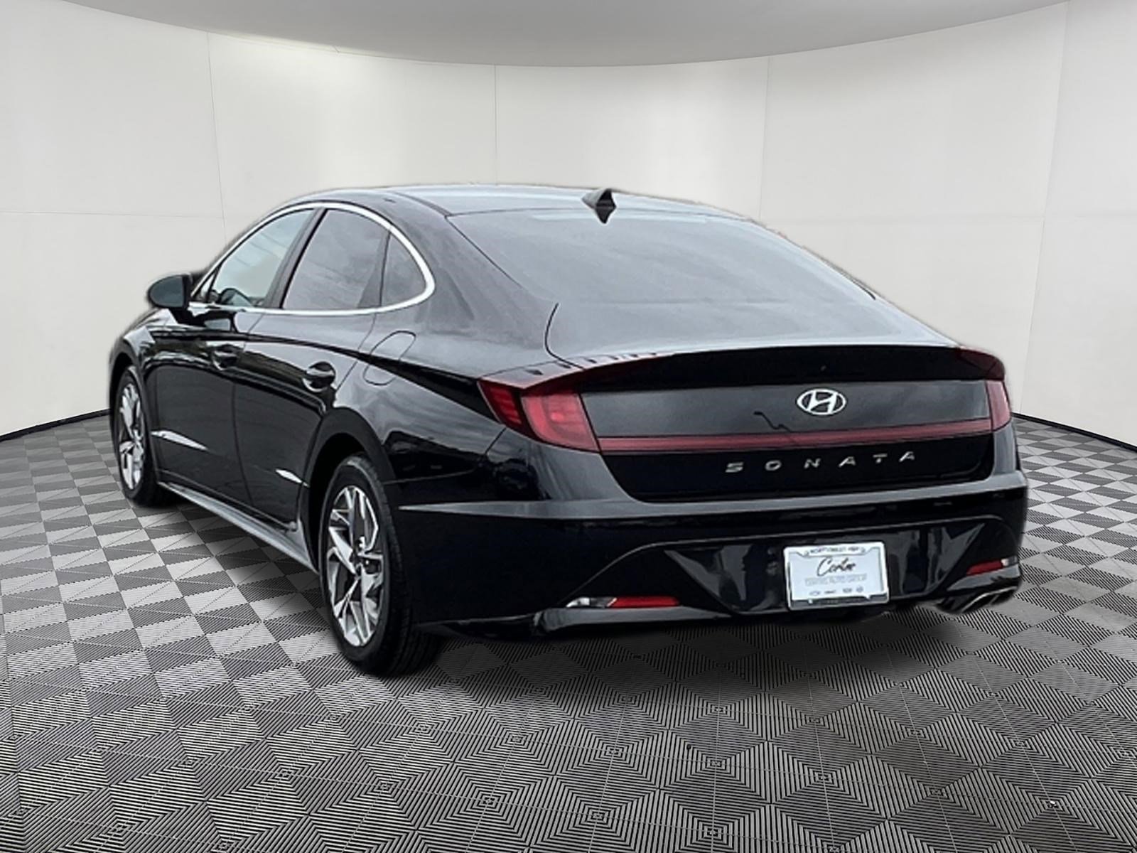 Used 2021 Hyundai Sonata SEL FWD image 4