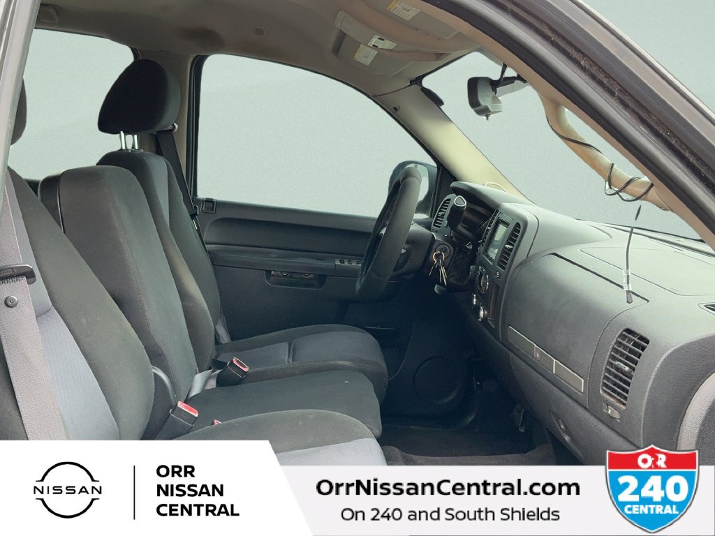 Used 2011 Chevrolet Silverado 1500 4x4 Crew Cab Hybrid image 11
