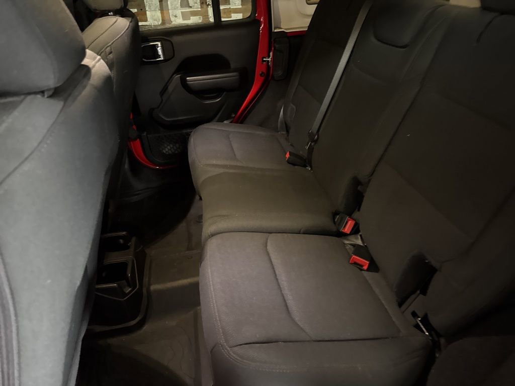 Used 2021 Jeep Wrangler Unlimited Willys image 12