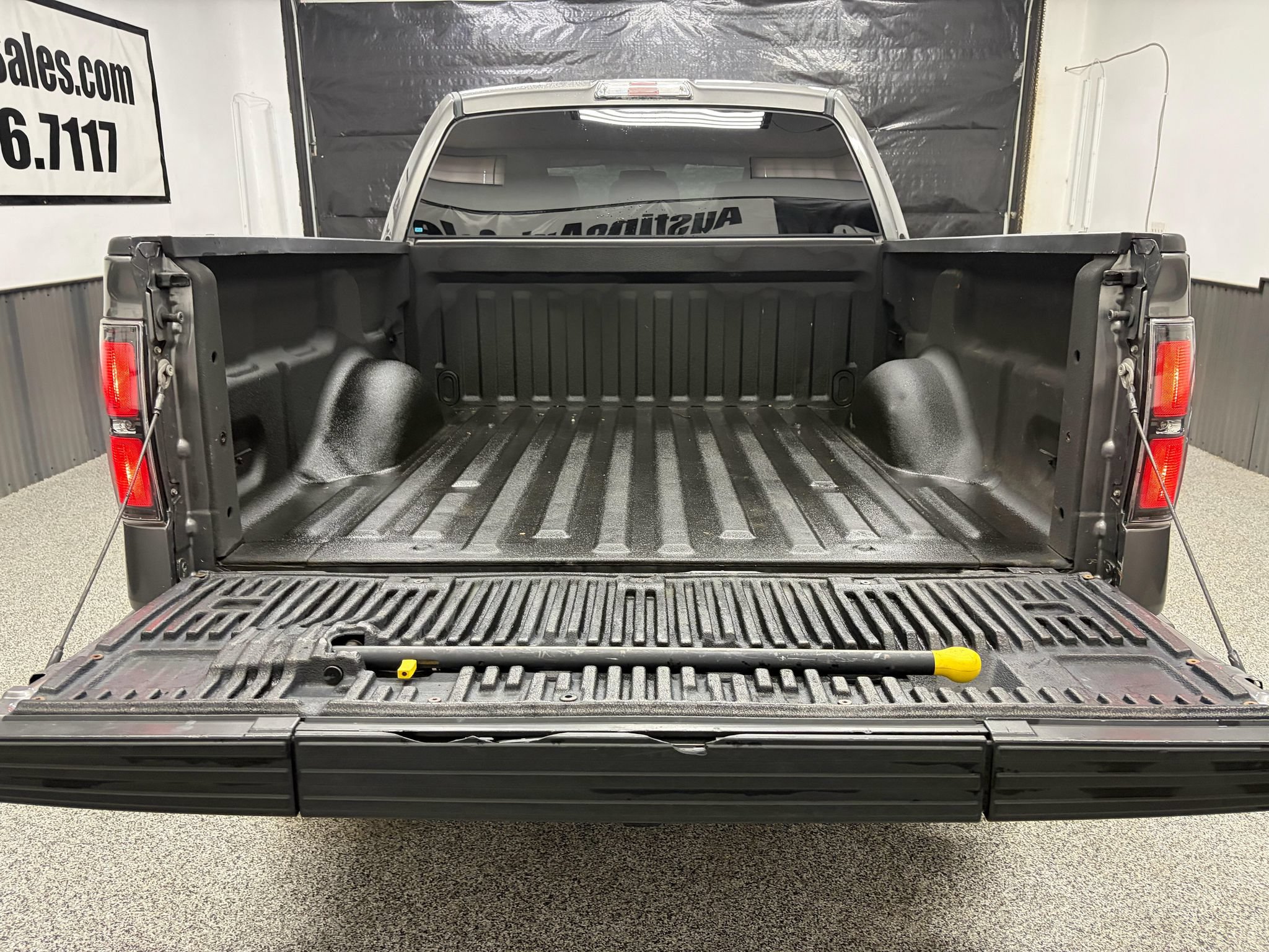 Used 2012 Ford F150 FX4 w/ FX Appearance Pkg AWD/4WD image 19