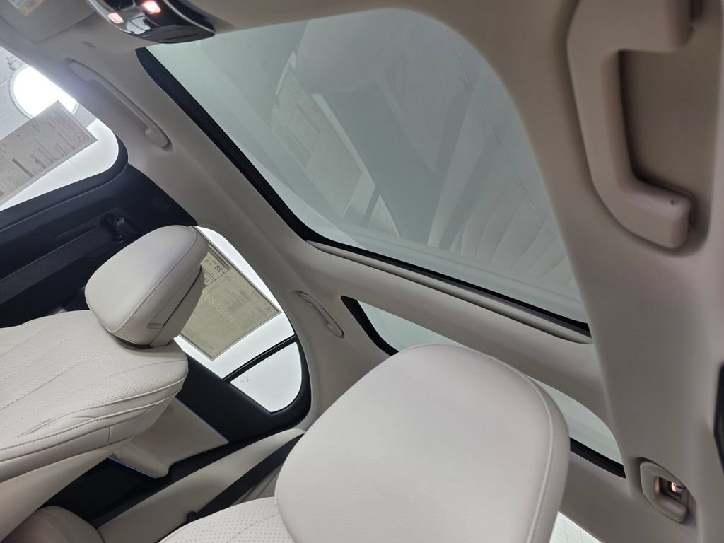 New 2027 Mercedes-Benz E 350 Sedan image 9