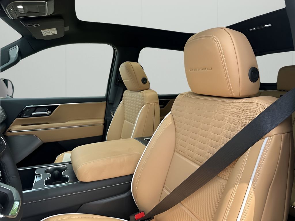 New 2025 GMC Sierra EV Denali image 24
