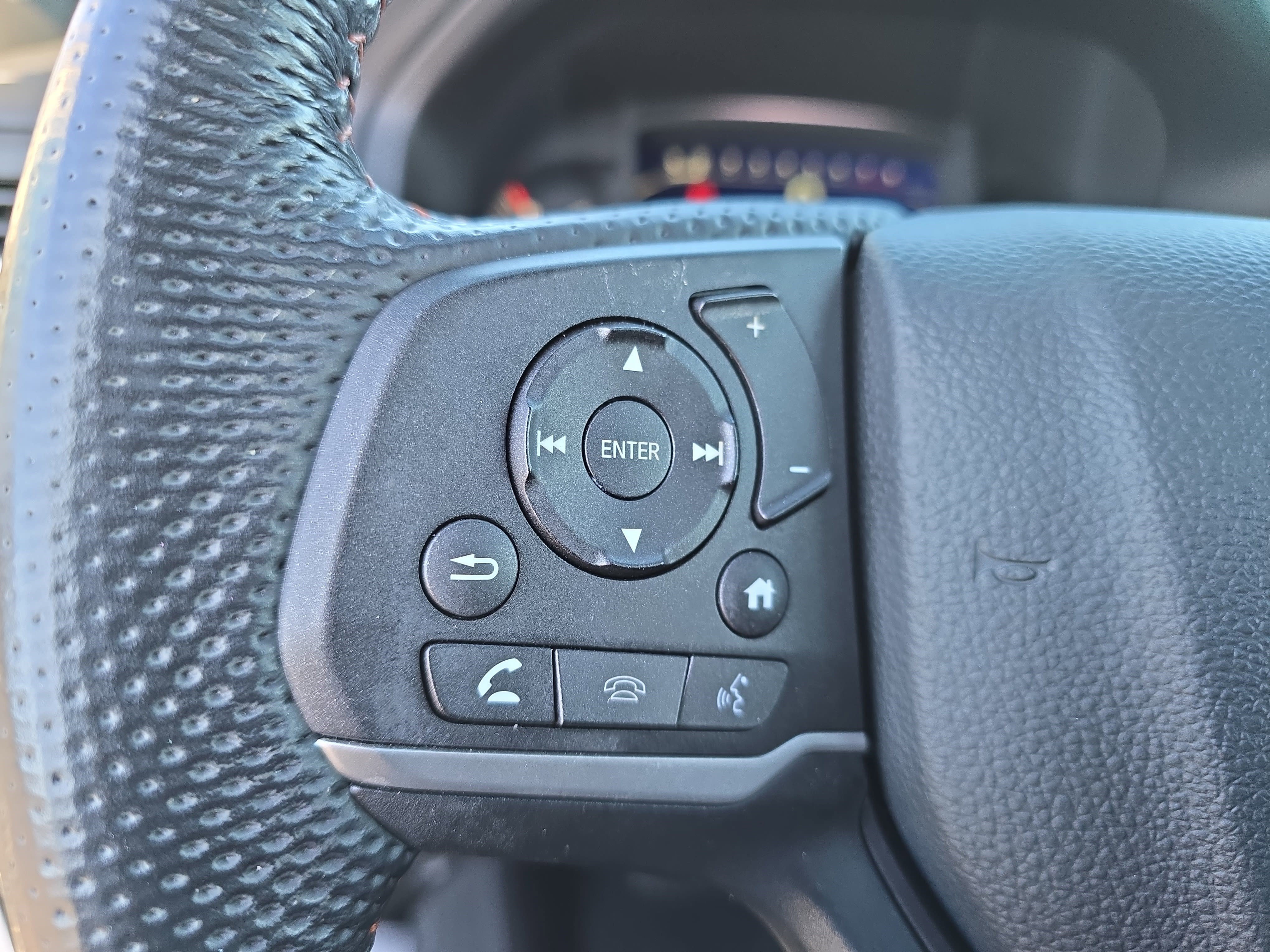 Used 2023 Honda Passport TrailSport image 17