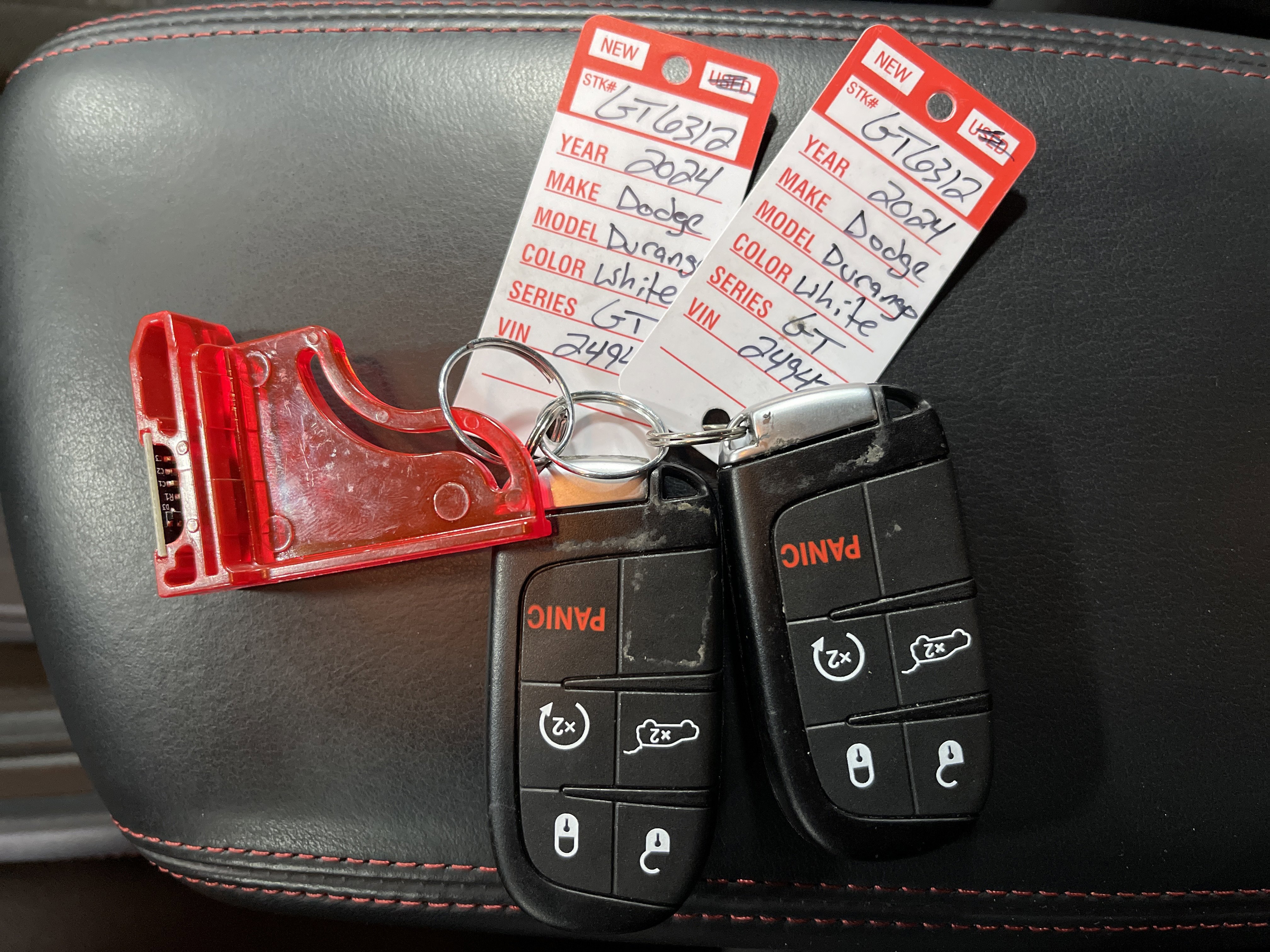 Used 2024 Dodge Durango GT image 27